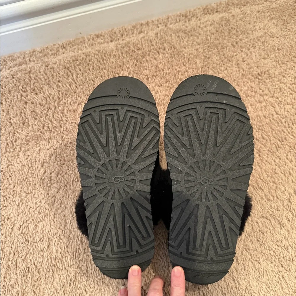 UGG Disquette Suede Fur Platform Slippers - Picture 5 of 5